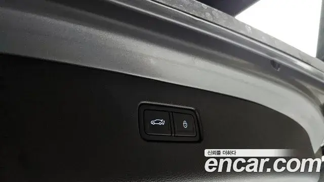 Genesis GV80 2023 — Photo 13/20