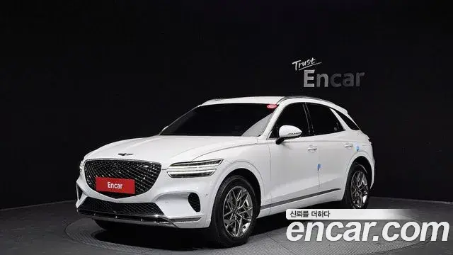 Genesis GV70 2022 — ფოტო 16/20