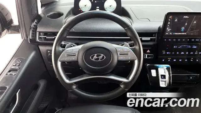 Hyundai Staria 2021 — ფოტო 1/20