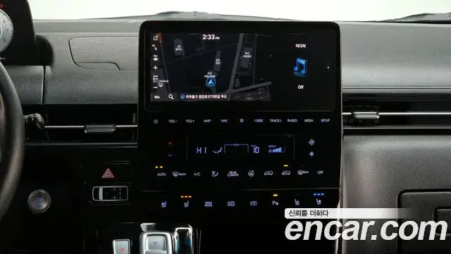Hyundai Staria 2021 — ფოტო 8/20