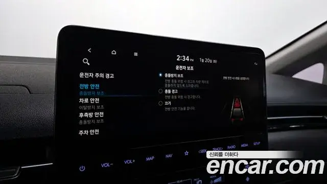 Hyundai Staria 2021 — ფოტო 18/20