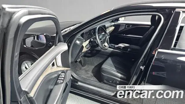 Kia K8 2021 — Photo 10/20