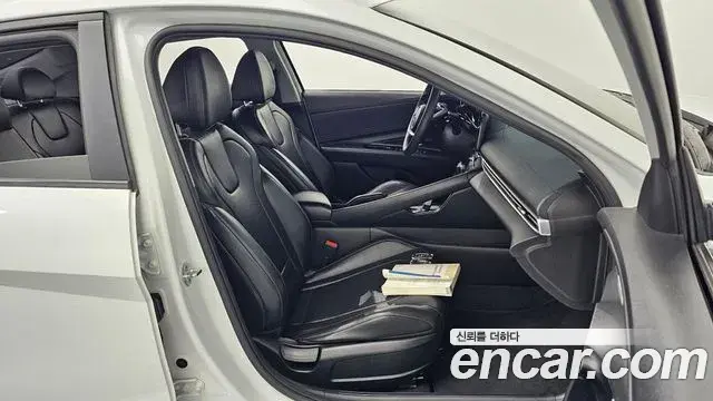 Hyundai The New Avante Hybrid 2021 — Şəkil 17/20