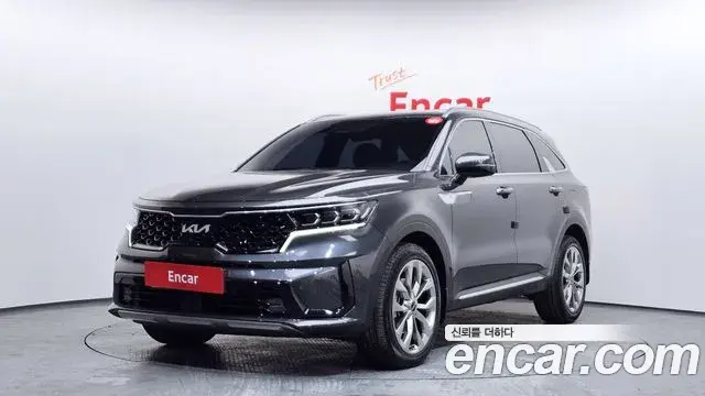 Kia Sorento 2023 — Photo 8/20