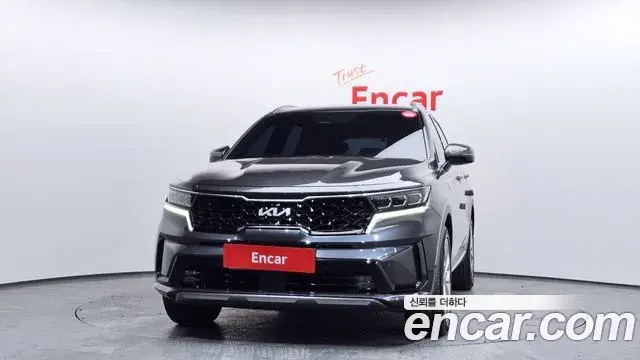 Kia Sorento 2023 — Photo 6/20