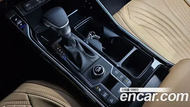 Kia Sorento 2023 — Photo 9/20