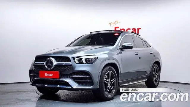 Mercedes-Benz GLE-Class 2021 — ფოტო 4/20