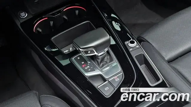 Audi A5 2022 — Şəkil 11/20