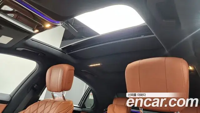 Mercedes-Benz S-Class 2022 — Photo 17/20
