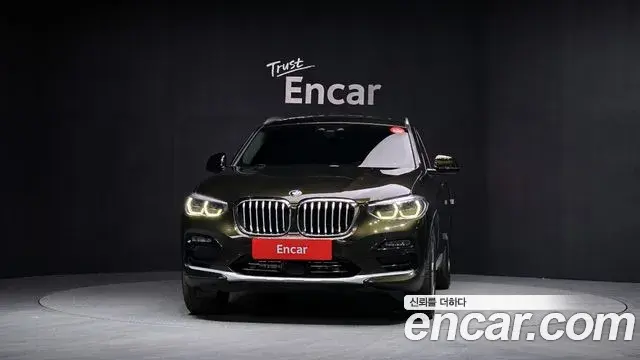 BMW X4 2020 — Photo 8/20