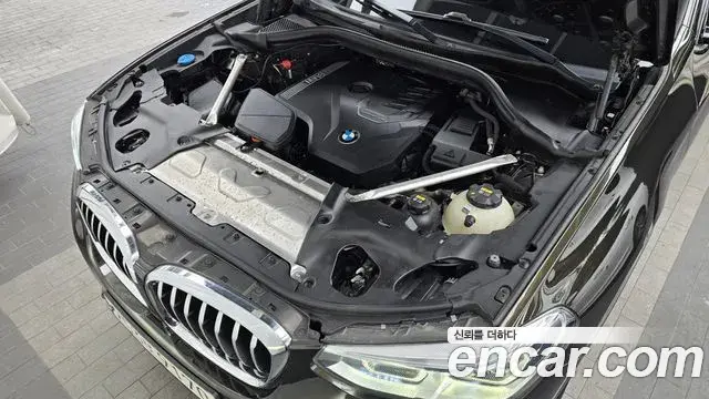 BMW X4 2020 — Photo 1/20