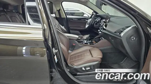 BMW X4 2020 — Photo 2/20