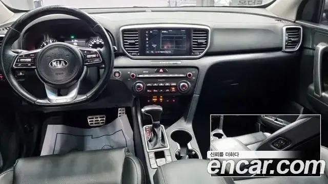 Kia Sportage The Bold 2021 — ფოტო 2/20