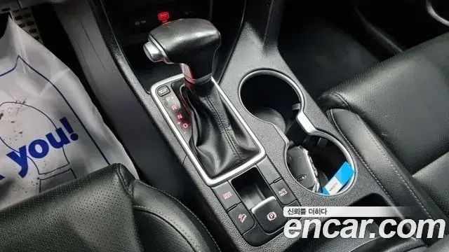 Kia Sportage The Bold 2021 — ფოტო 11/20