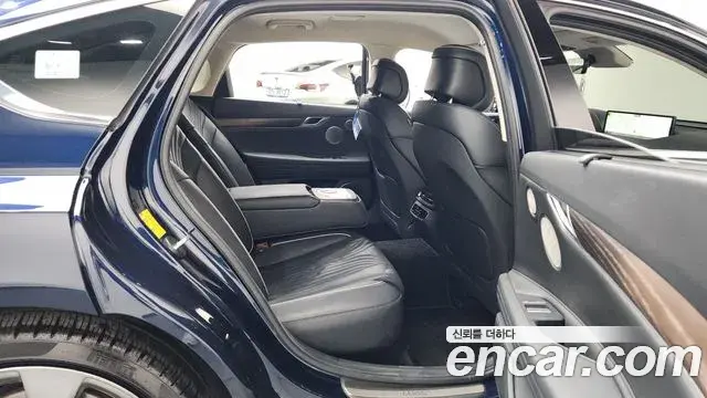 Genesis G80 2020 — Photo 8/20