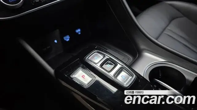 Hyundai Sonata Hybrid 2020 — Şəkil 14/20