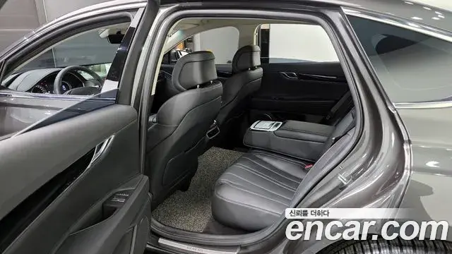 Genesis G80 2024 — ფოტო 17/20