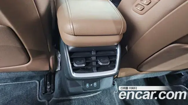 Hyundai Grandeur 2023 — Фото 20/20