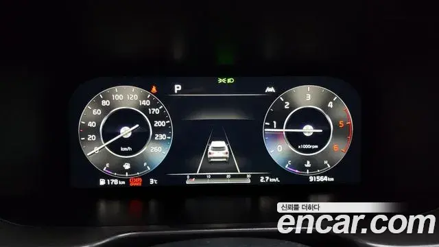 Kia Sorento 2021 — Photo 8/20