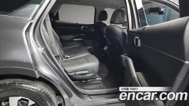 Kia Sorento 2021 — Photo 12/20