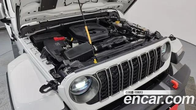 Jeep Wrangler 2023 — Şəkil 6/20