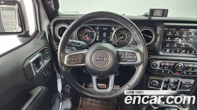 Jeep Wrangler 2023 — Şəkil 4/20