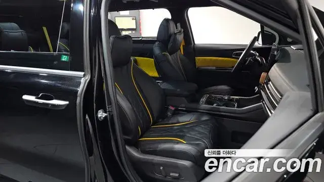 Kia Carnival 2025 — Photo 19/20