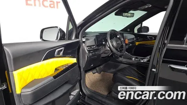 Kia Carnival 2025 — Photo 10/20