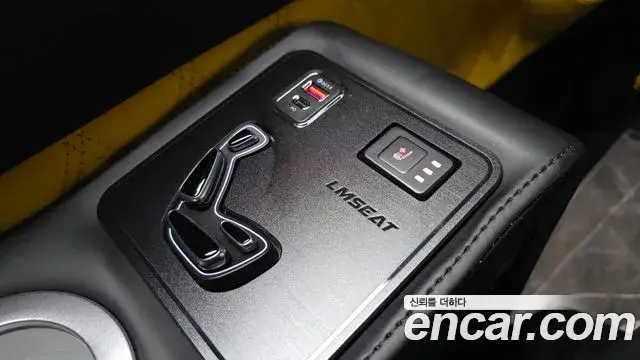 Kia Carnival 2025 — Photo 5/20