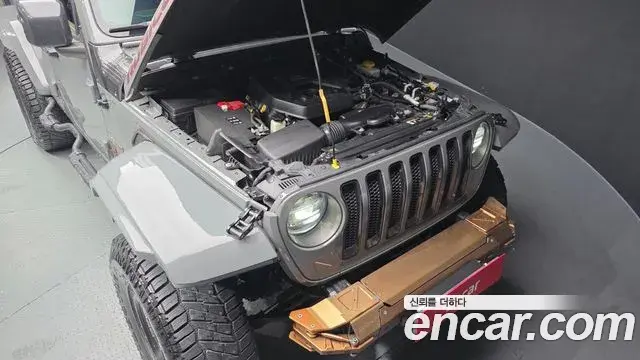 Jeep Wrangler 2022 — Фото 6/20