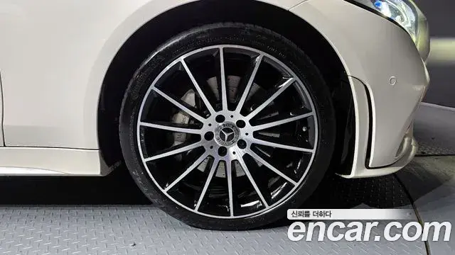 Mercedes-Benz CLS-Class 2020 — ფოტო 2/20