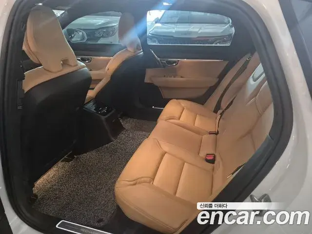 Volvo S90 2020 — Photo 16/20
