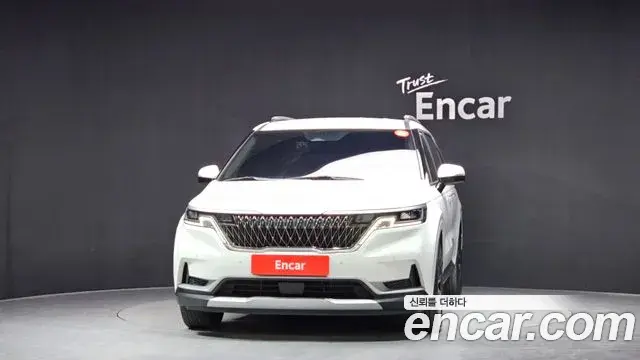 Kia Carnival 2022 — Photo 3/20