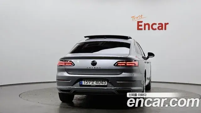 Volkswagen Arteon 2022 — Şəkil 13/20