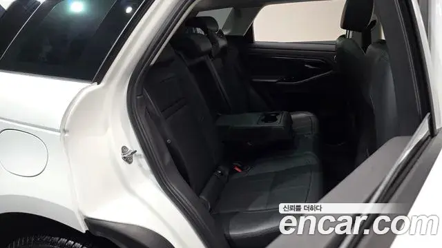 Land Rover Range Rover Evoque 2021 — Фото 11/20