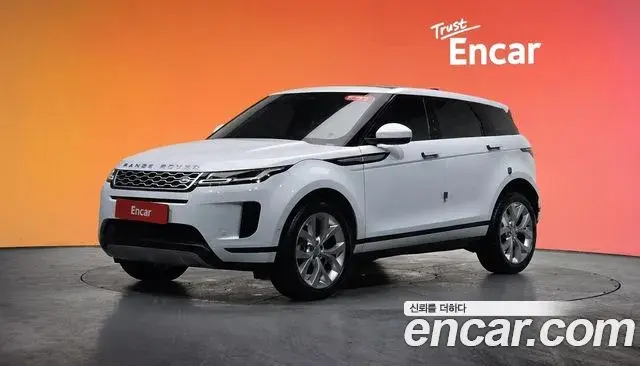 Land Rover Range Rover Evoque 2021 — Фото 1/20