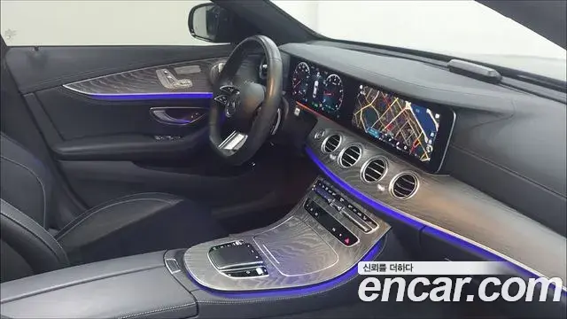 Mercedes-Benz E-Class 2022 — Şəkil 10/17