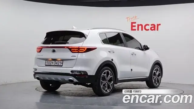 Kia Sportage The Bold 2020 — Şəkil 17/20