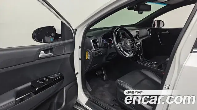 Kia Sportage The Bold 2020 — Şəkil 13/20