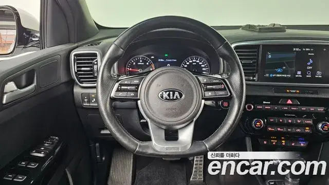 Kia Sportage The Bold 2020 — Şəkil 15/20