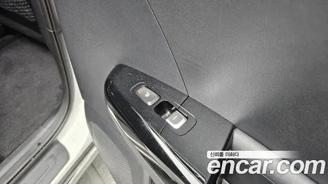 Kia Sportage The Bold 2020 — Şəkil 16/20