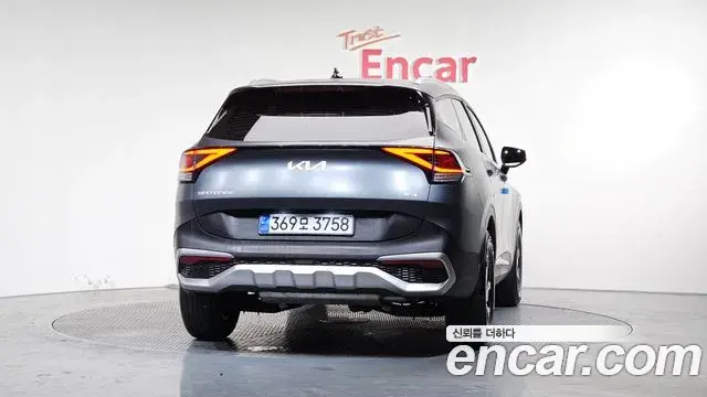 Kia Sportage 2022 — Şəkil 11/20