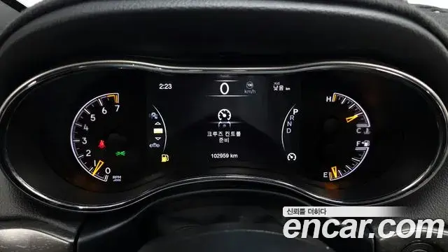 Jeep Grand Cherokee 2018 — ფოტო 3/20