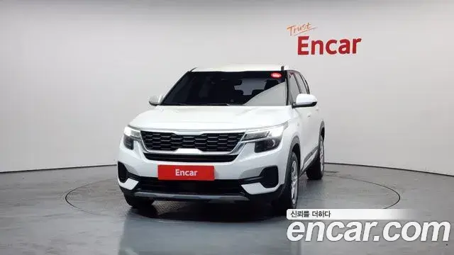 Kia Seltos 2021 — Photo 2/20