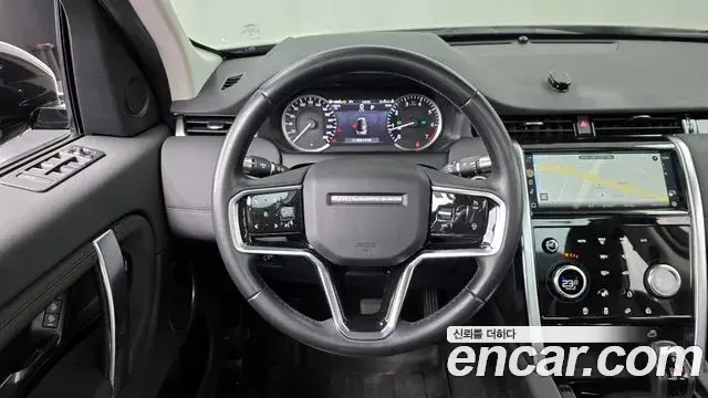Land Rover Discovery Sport 2021 — ფოტო 15/20