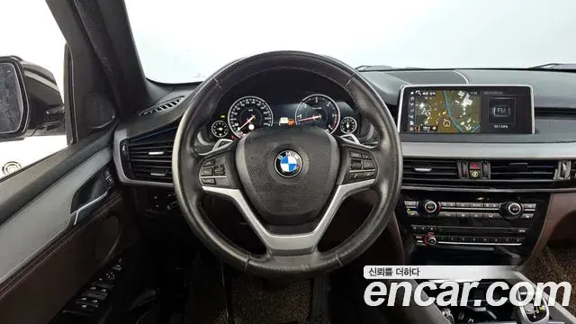 BMW X5 2018 — Şəkil 18/20
