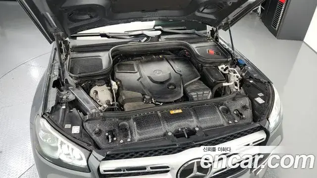 Mercedes-Benz GLS-Class 2021 — Photo 3/20