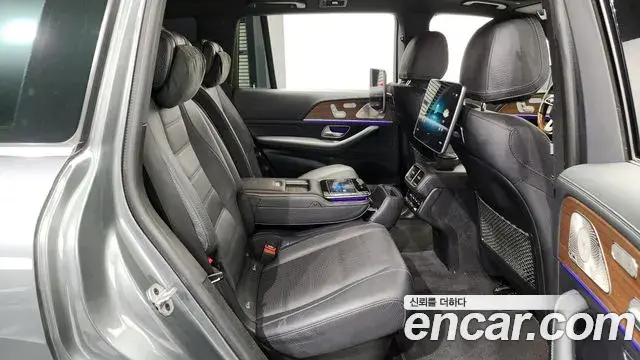 Mercedes-Benz GLS-Class 2021 — Photo 13/20