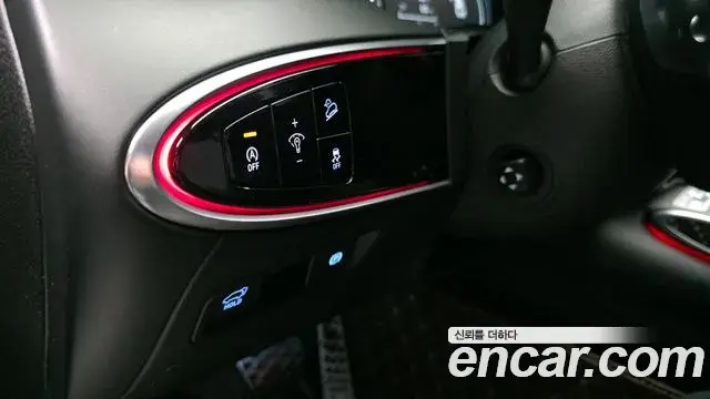 Genesis GV70 2021 — ფოტო 4/20