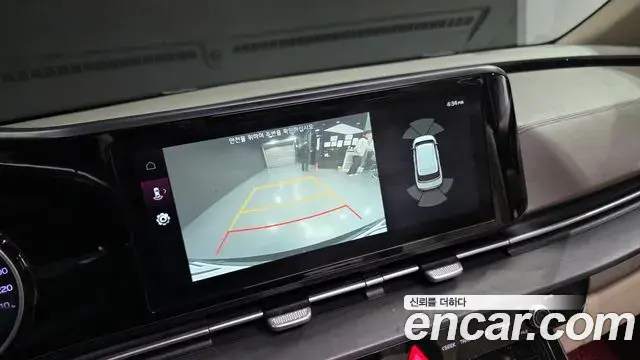 Kia Carnival 2020 — Фото 14/20